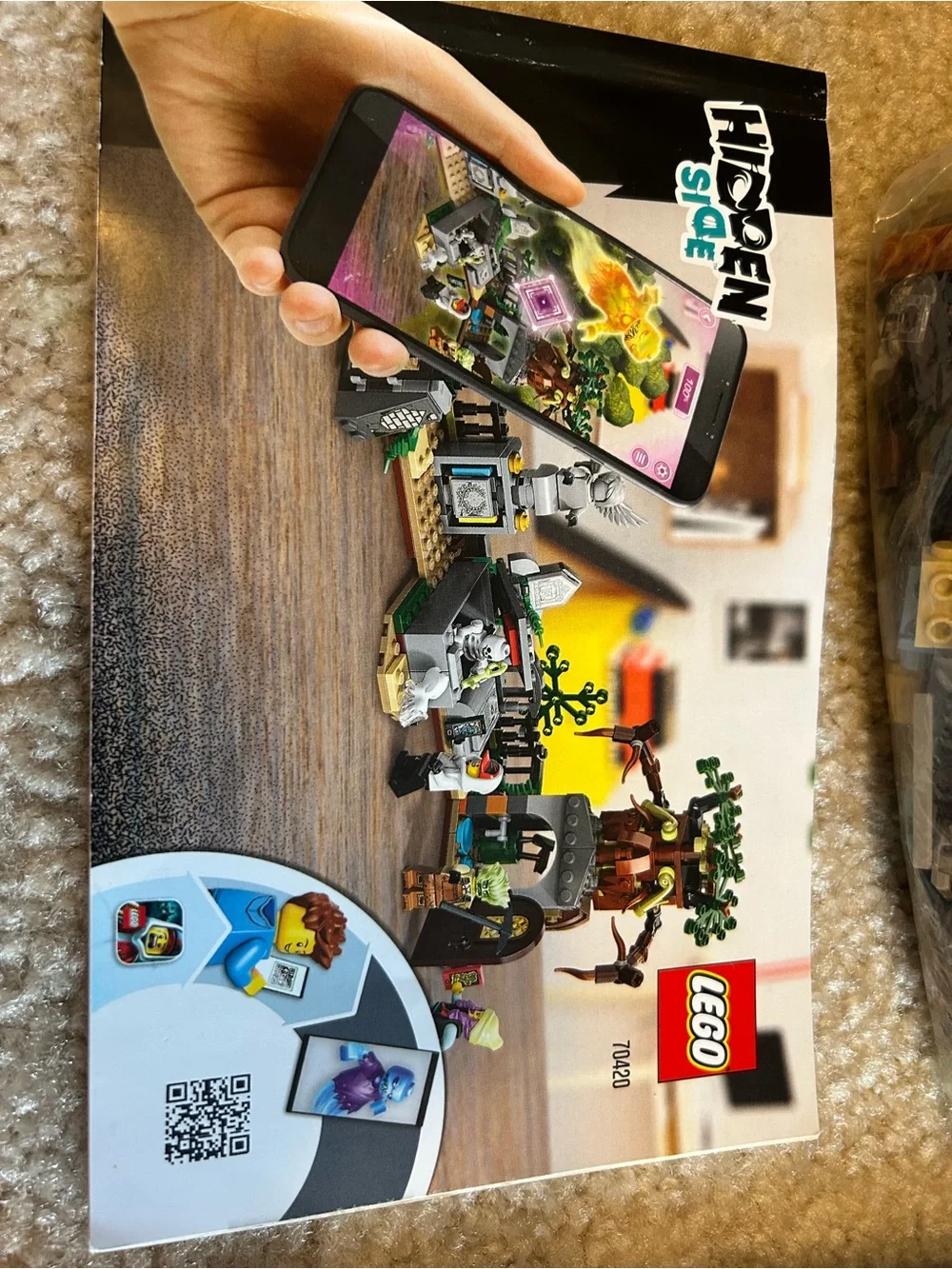 LEGO brand 2 sets of Hidden Side series